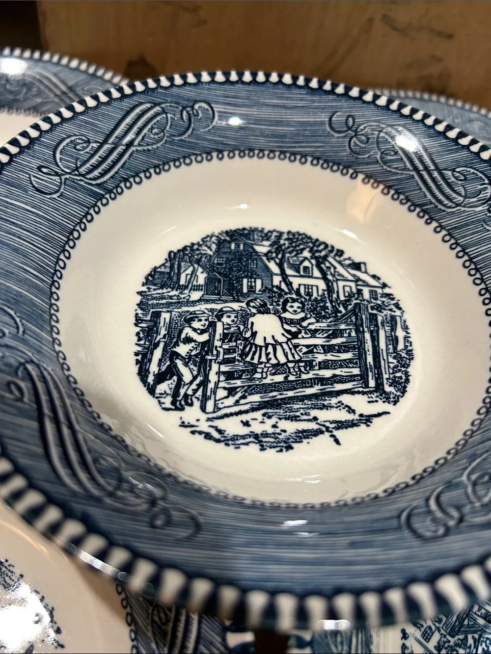 N/A vintage royal